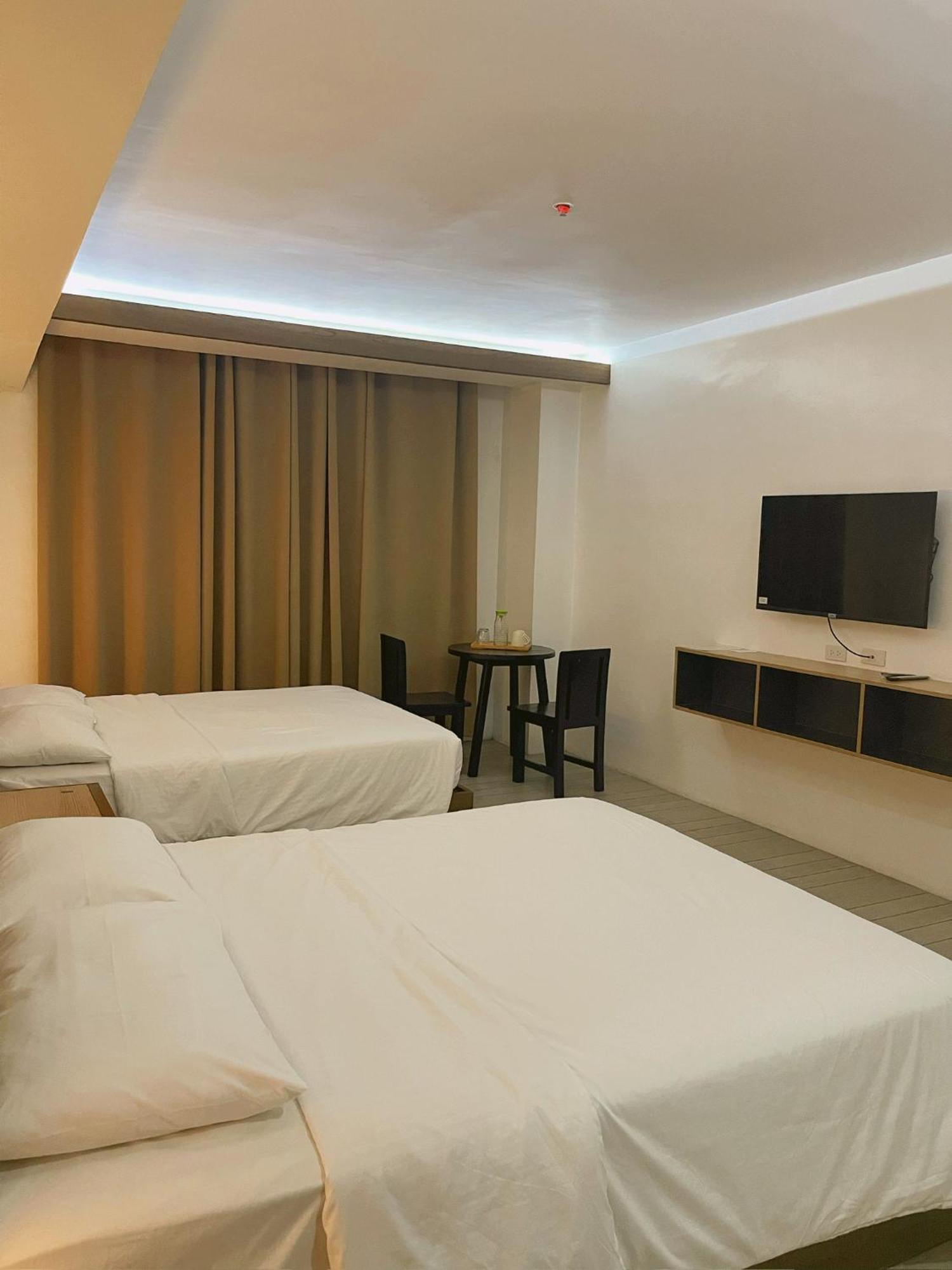 Soleo Inn Baguio City Bagian luar foto